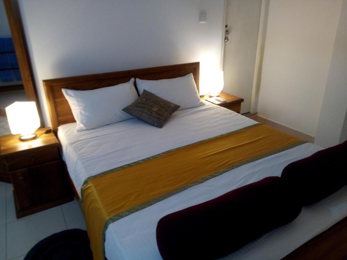 Apartmán Ocean Pebbles Dehiwala-Mount Lavinia Exteriér fotografie