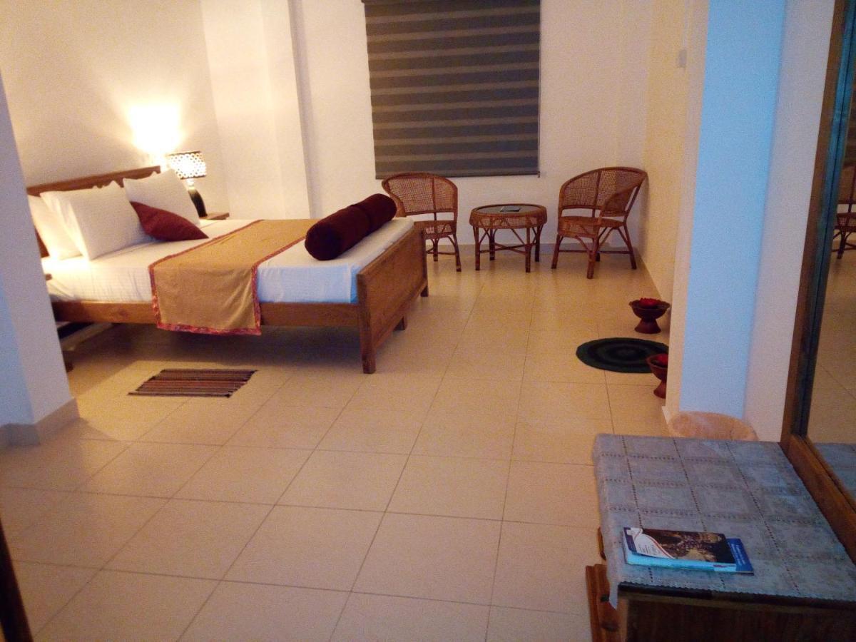 Apartmán Ocean Pebbles Dehiwala-Mount Lavinia Exteriér fotografie
