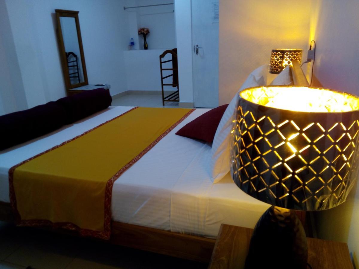 Apartmán Ocean Pebbles Dehiwala-Mount Lavinia Exteriér fotografie